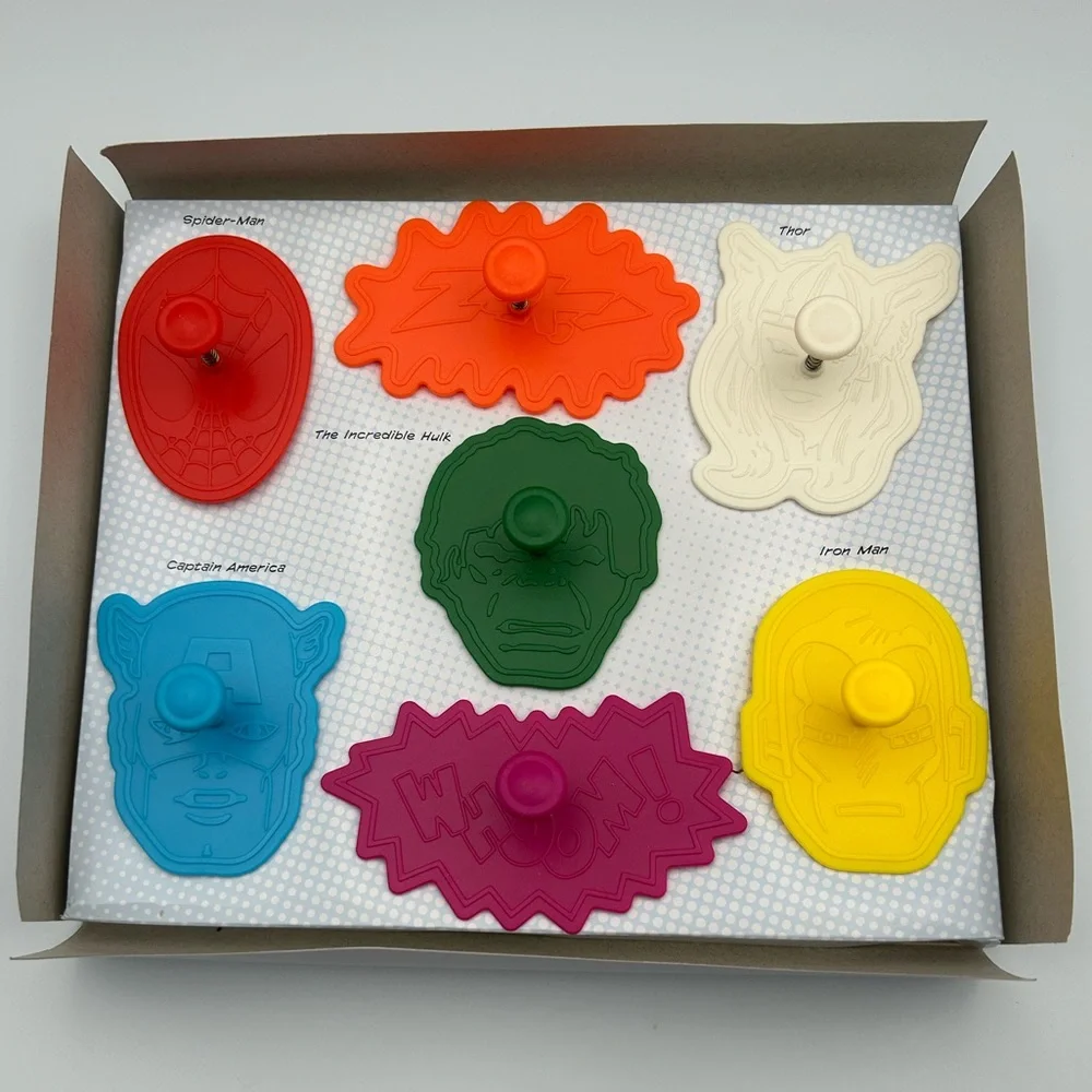 *New* Williams Sonoma Marvel Super Heroes Cookie Cutters - Set of 7